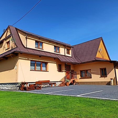 Brzoskwiniowy Dom Apartman Banska Nizna Kültér fotó