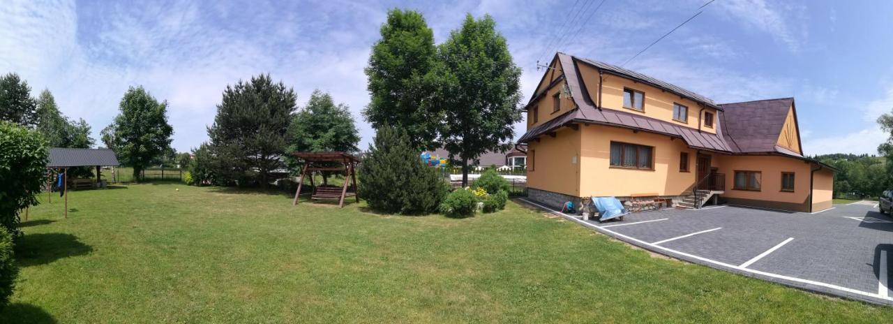 Brzoskwiniowy Dom Apartman Banska Nizna Kültér fotó
